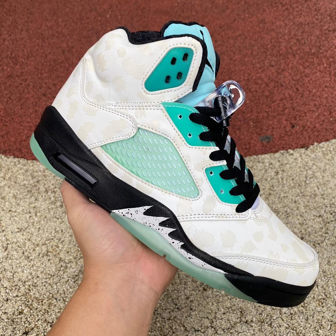 Air Jordan 5 AJ5 Sneakers     CN2932-100 - PerfectKickZ