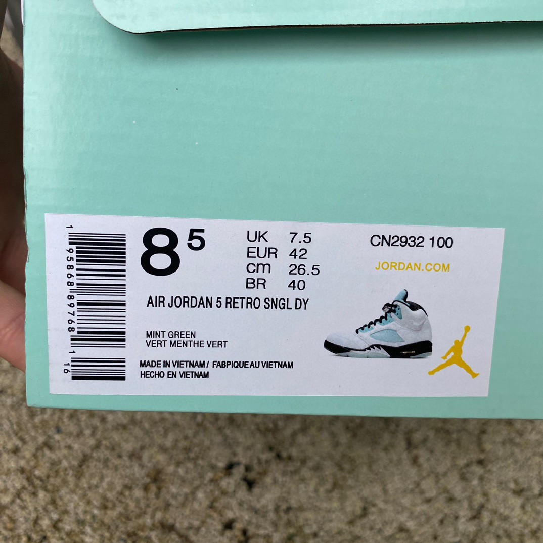 Air Jordan 5 AJ5 Sneakers     CN2932-100 - PerfectKickZ