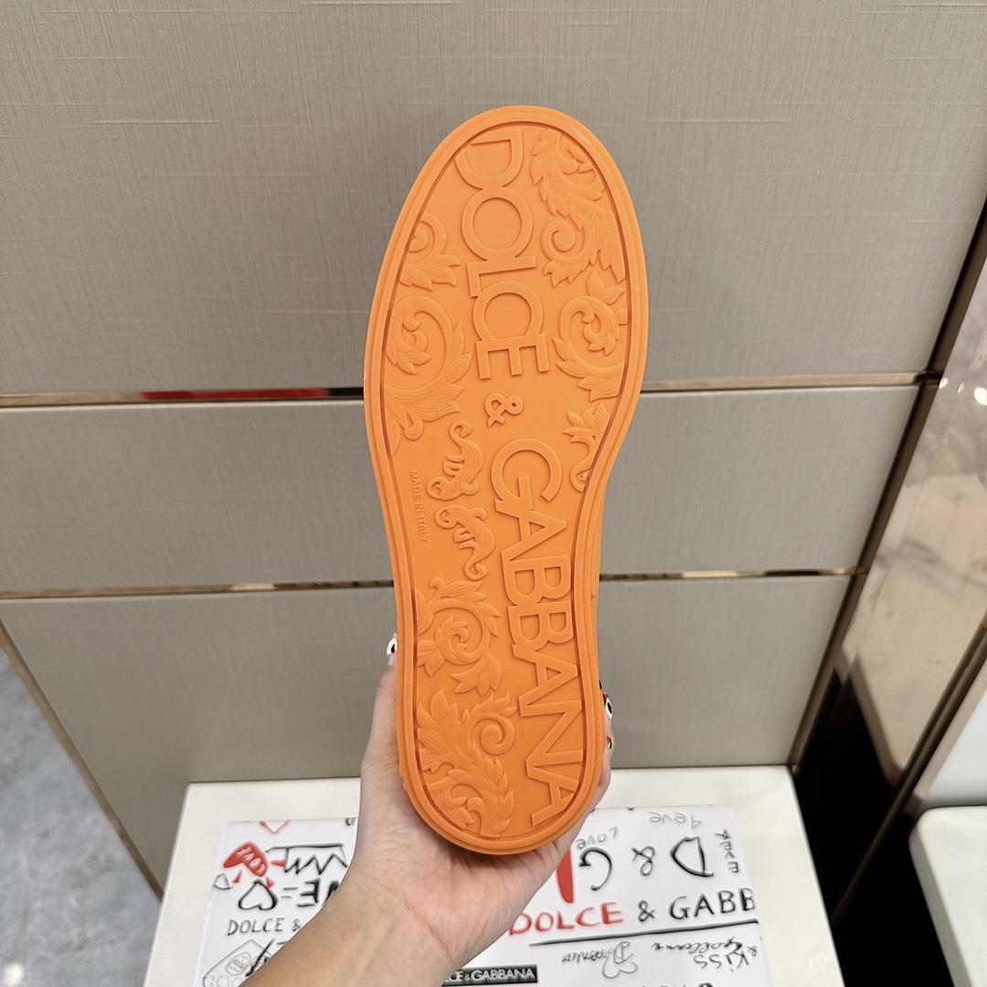 Dolce & Gabbana Embossed Logo Sneakers - 