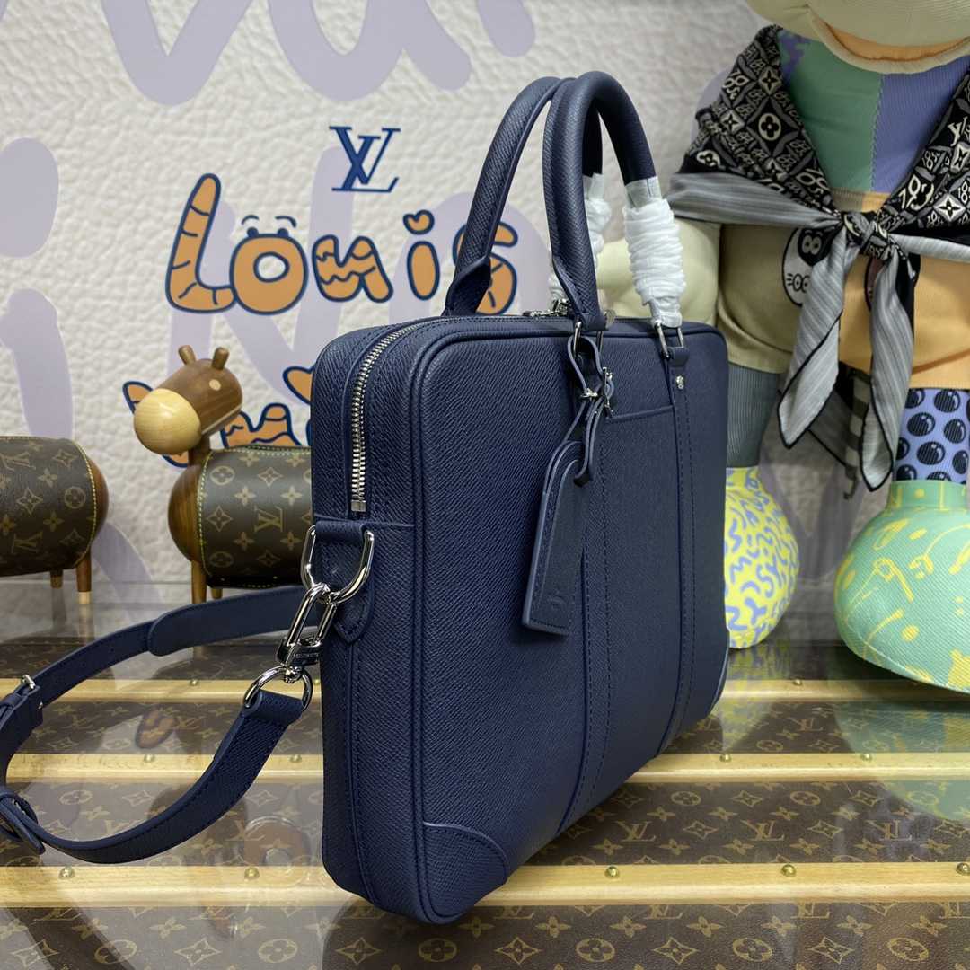 Louis Vuitton Porte Documents Voyage PM (36.5 x 27.5 x 6cm)   M30975 - PerfectKickZ