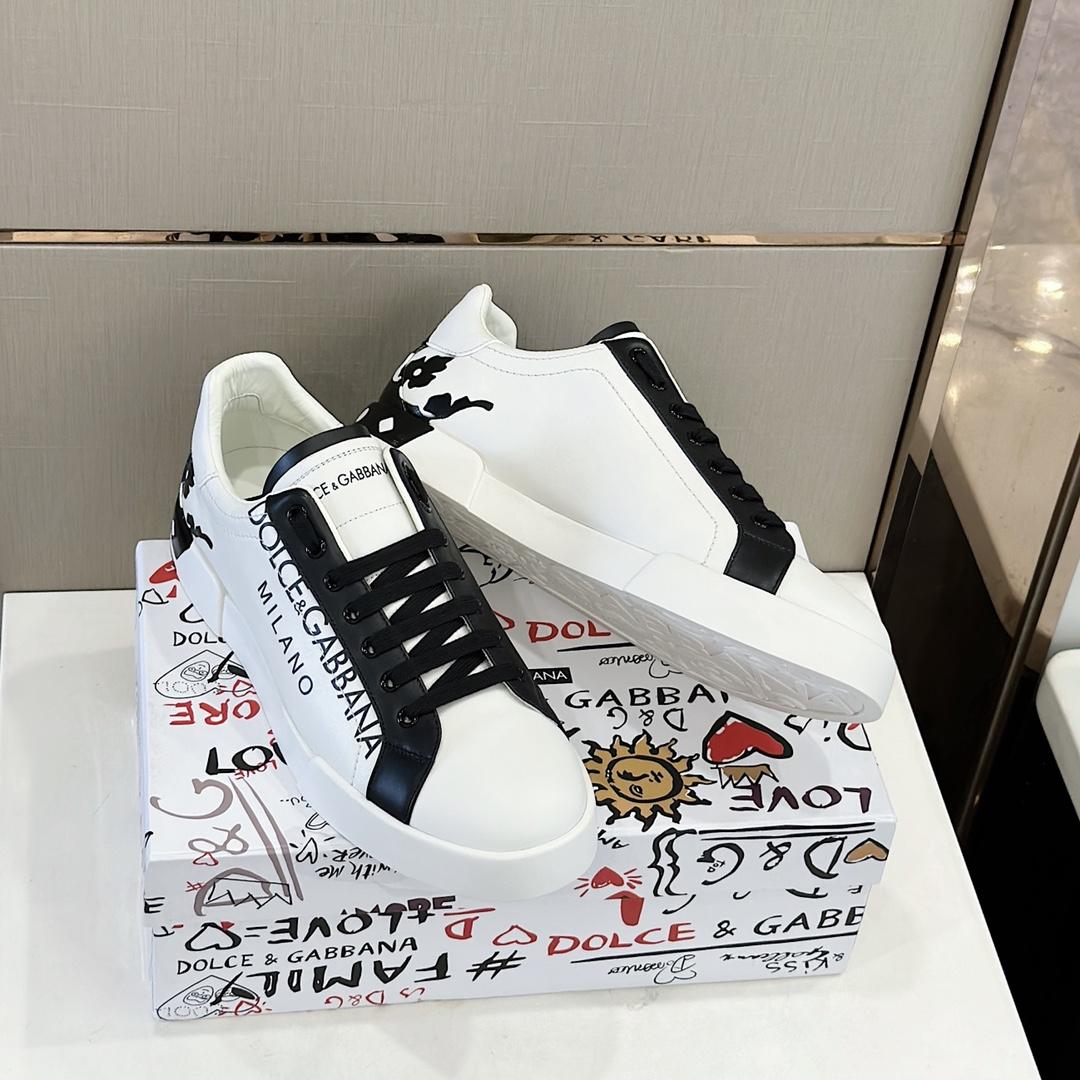 Dolce & Gabbana Portofino Sneakers - PerfectKickZ