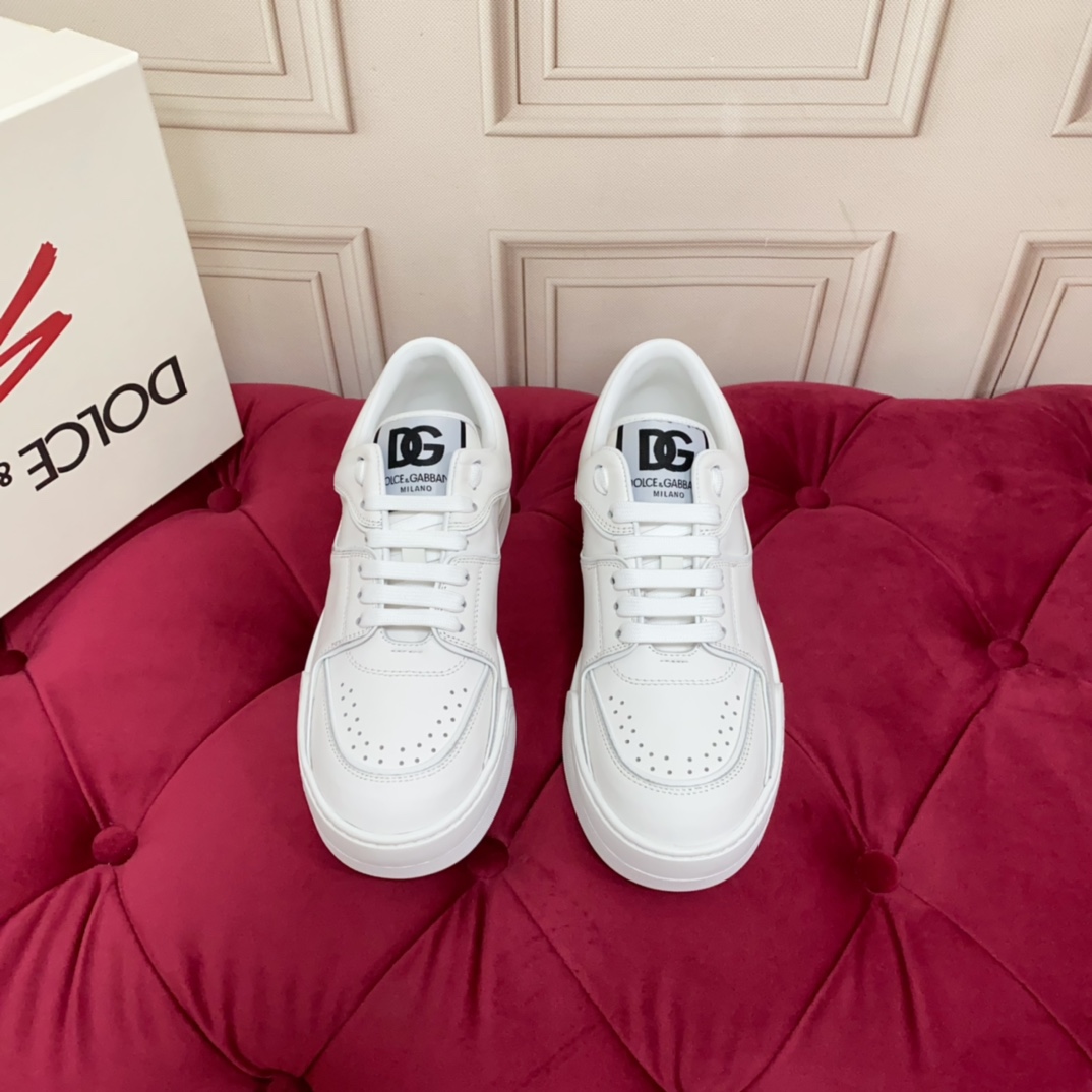 Dolce & Gabbana New Roma Sneakers - PerfectKickZ