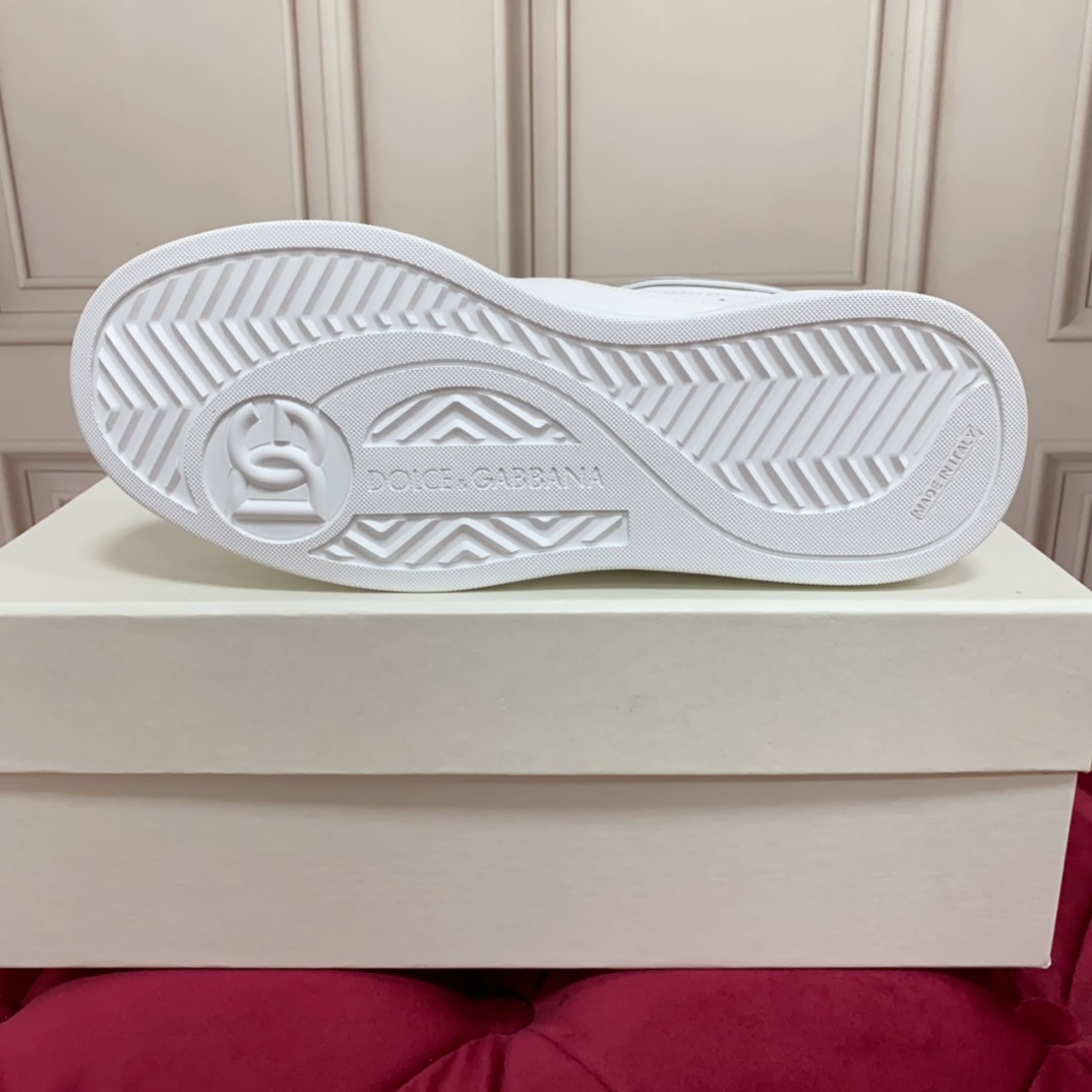 Dolce & Gabbana New Roma Sneakers - PerfectKickZ