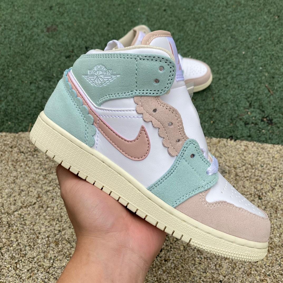 Air Jordan 1 Mid SE AJ1 Sneaker     DZ5361-100 - PerfectKickZ