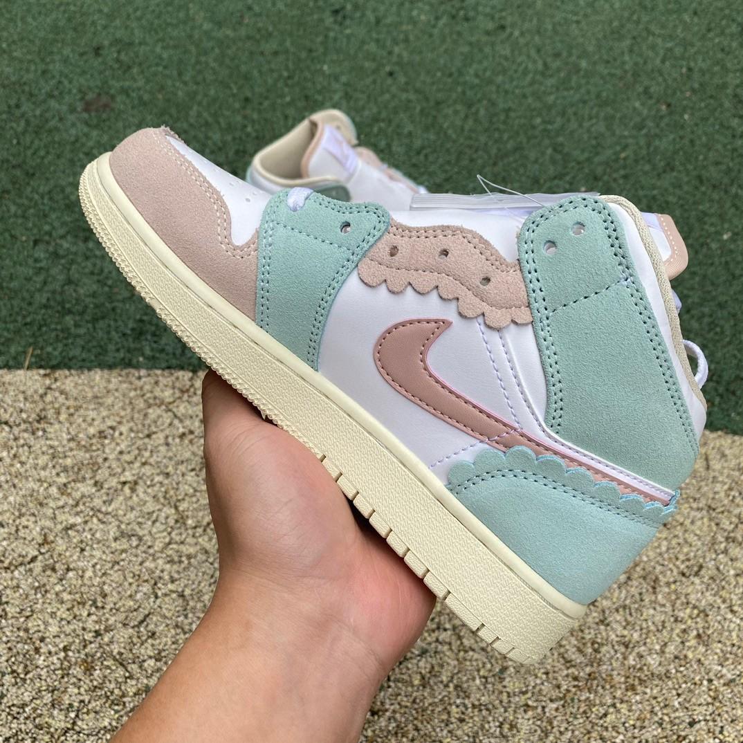 Air Jordan 1 Mid SE AJ1 Sneaker     DZ5361-100 - PerfectKickZ