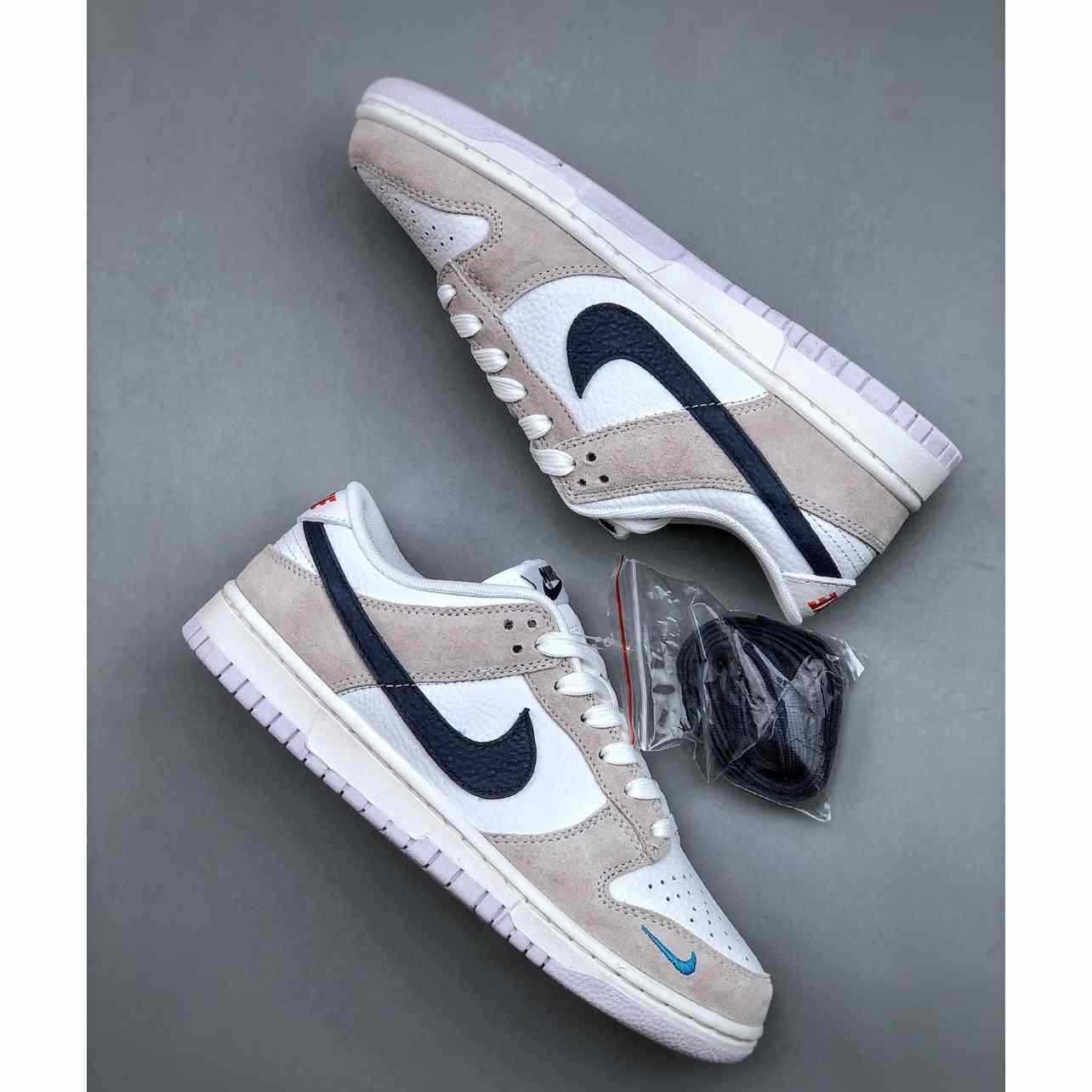 Nike Dunk Low SB Sneakers     FJ4227-001 - 