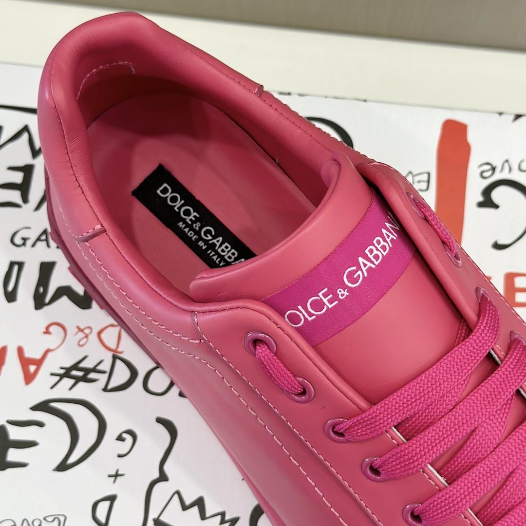 Dolce & Gabbana Embossed Logo Sneakers - PerfectKickZ