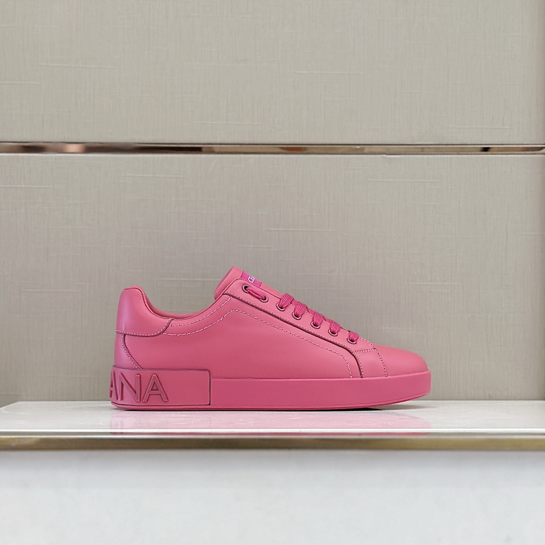 Dolce & Gabbana Embossed Logo Sneakers - PerfectKickZ