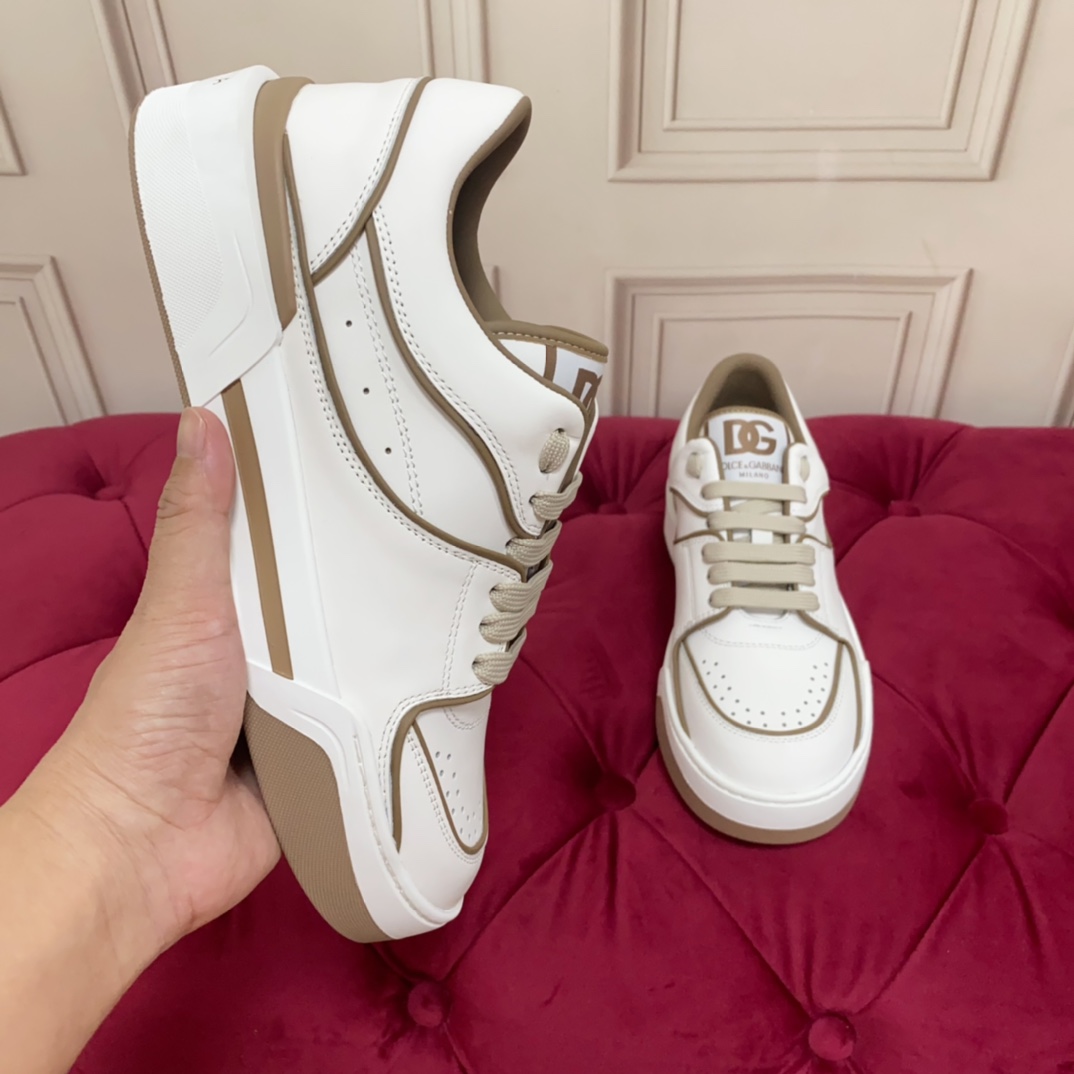 Dolce & Gabbana White New Roma Sneakers - PerfectKickZ