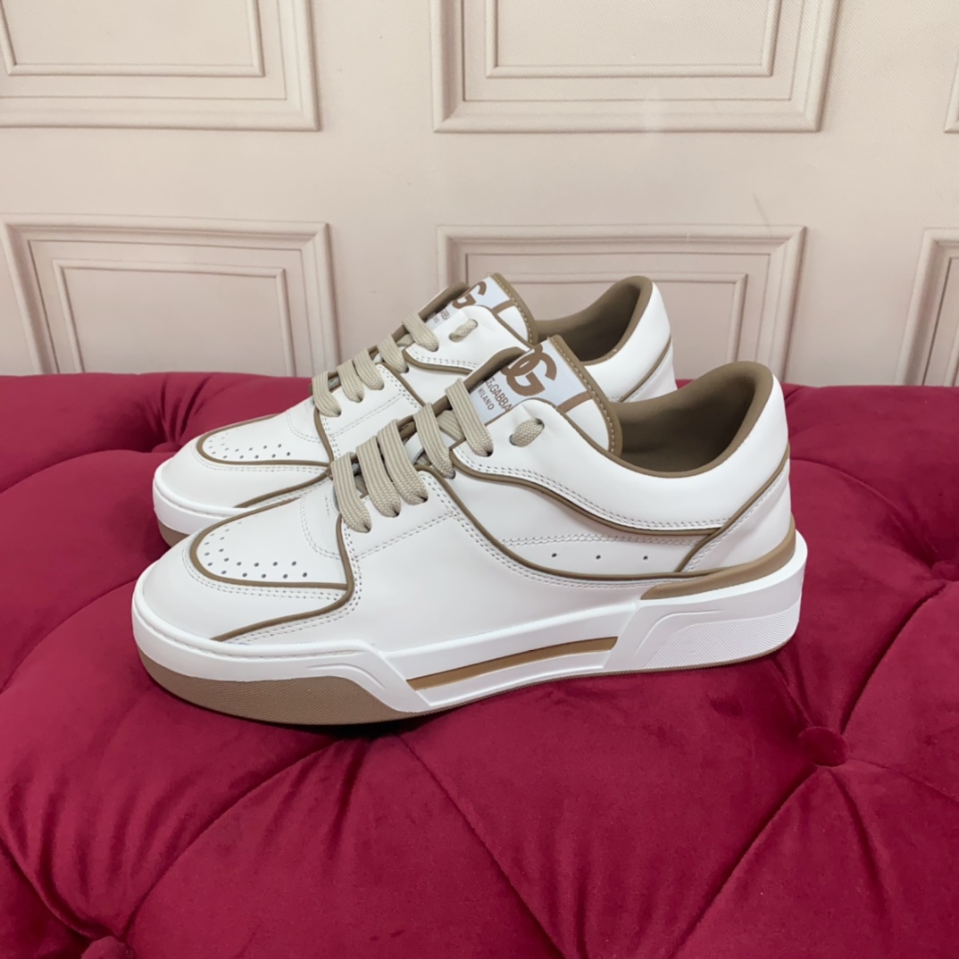 Dolce & Gabbana White New Roma Sneakers - PerfectKickZ