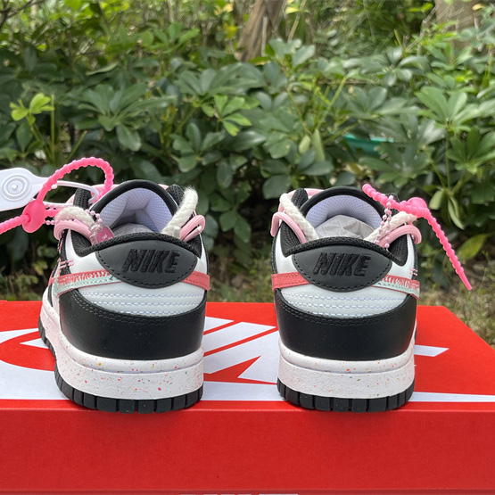 Nike Dunk Low Sneaker      FD4623-157 - PerfectKickZ