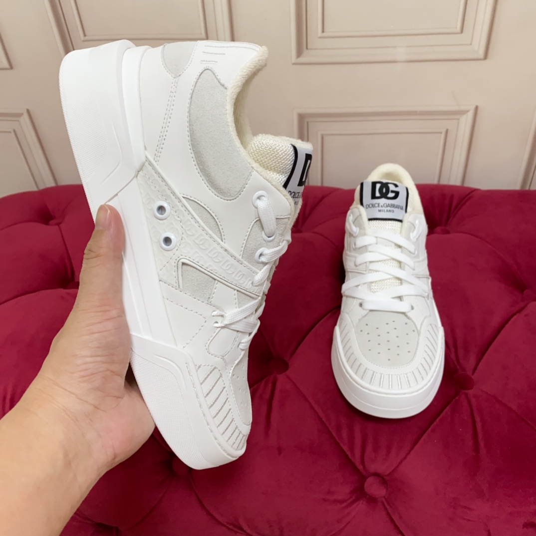 Dolce & Gabbana Mixed-material New Roma Sneakers - 