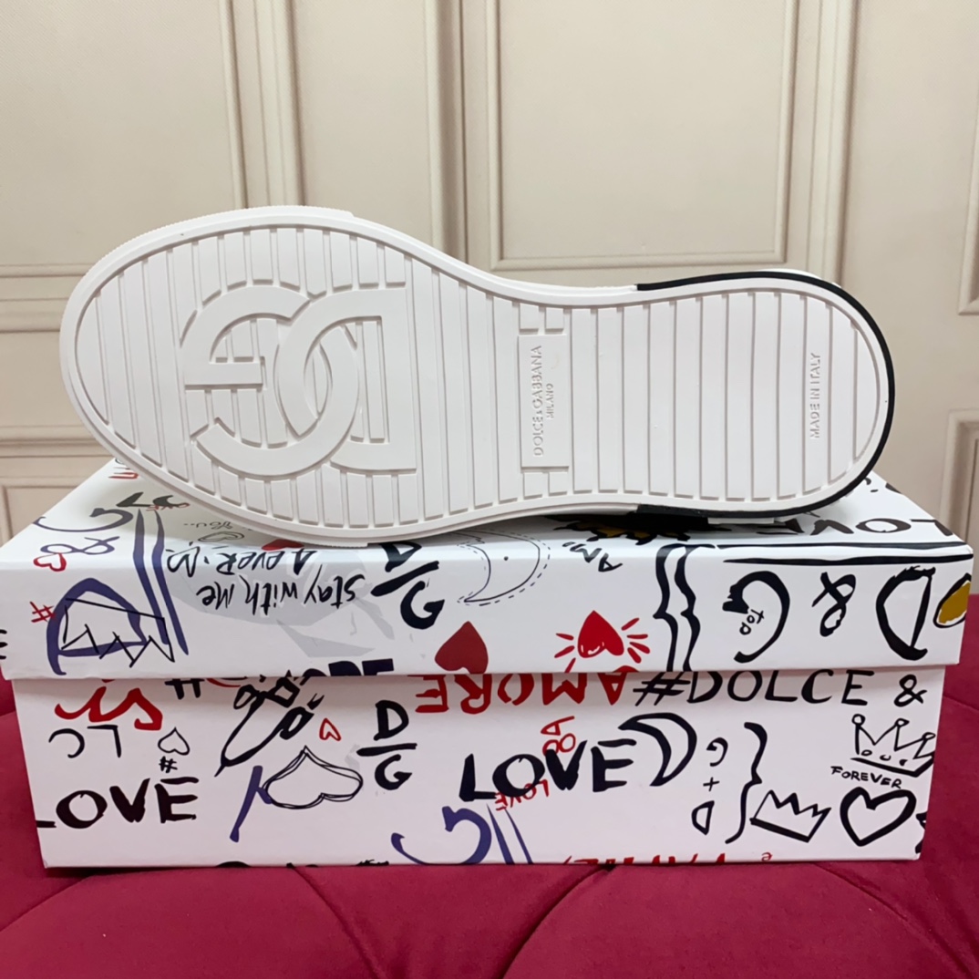 Dolce & Gabbana Calfskin Portofino Sneakers - PerfectKickZ