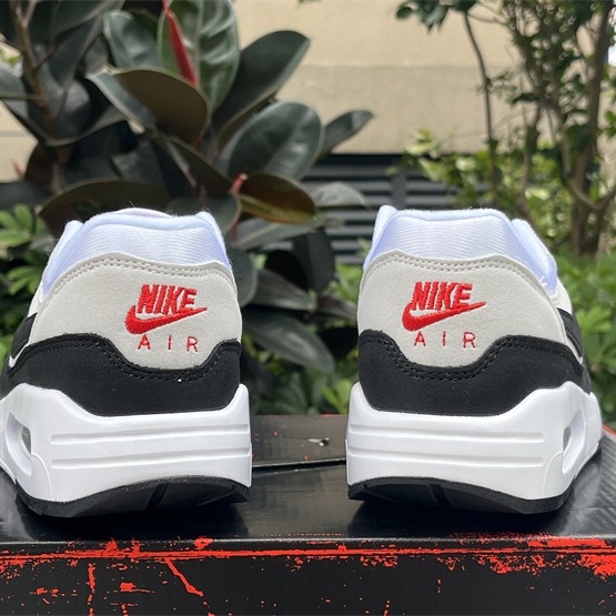 Nike Air Max 1 Sneaker         DQ3989-101 - PerfectKickZ
