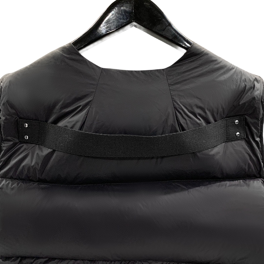 Rick Owens Cargo Sleeveless Puffer Jacket - PerfectKickZ