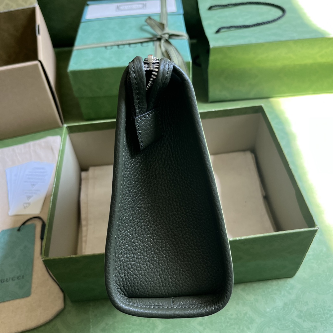 Gucci Jumbo GG Pouch (28.5x 18x 9cm) - PerfectKickZ