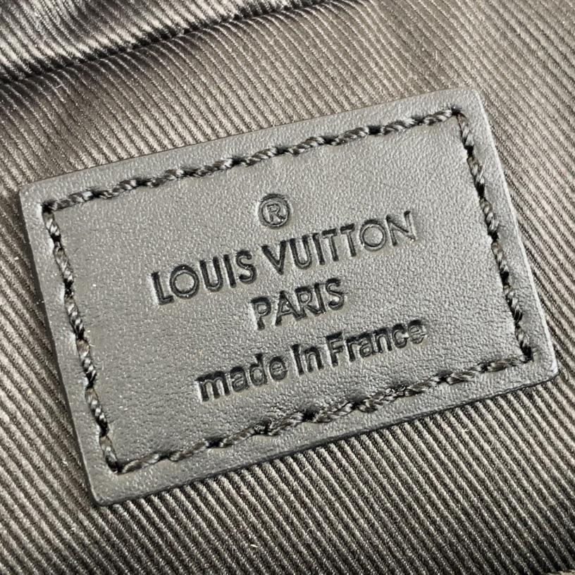 Louis Vuitton Pilot Briefcase (39 x 29 x 6cm)  M23778 - PerfectKickZ