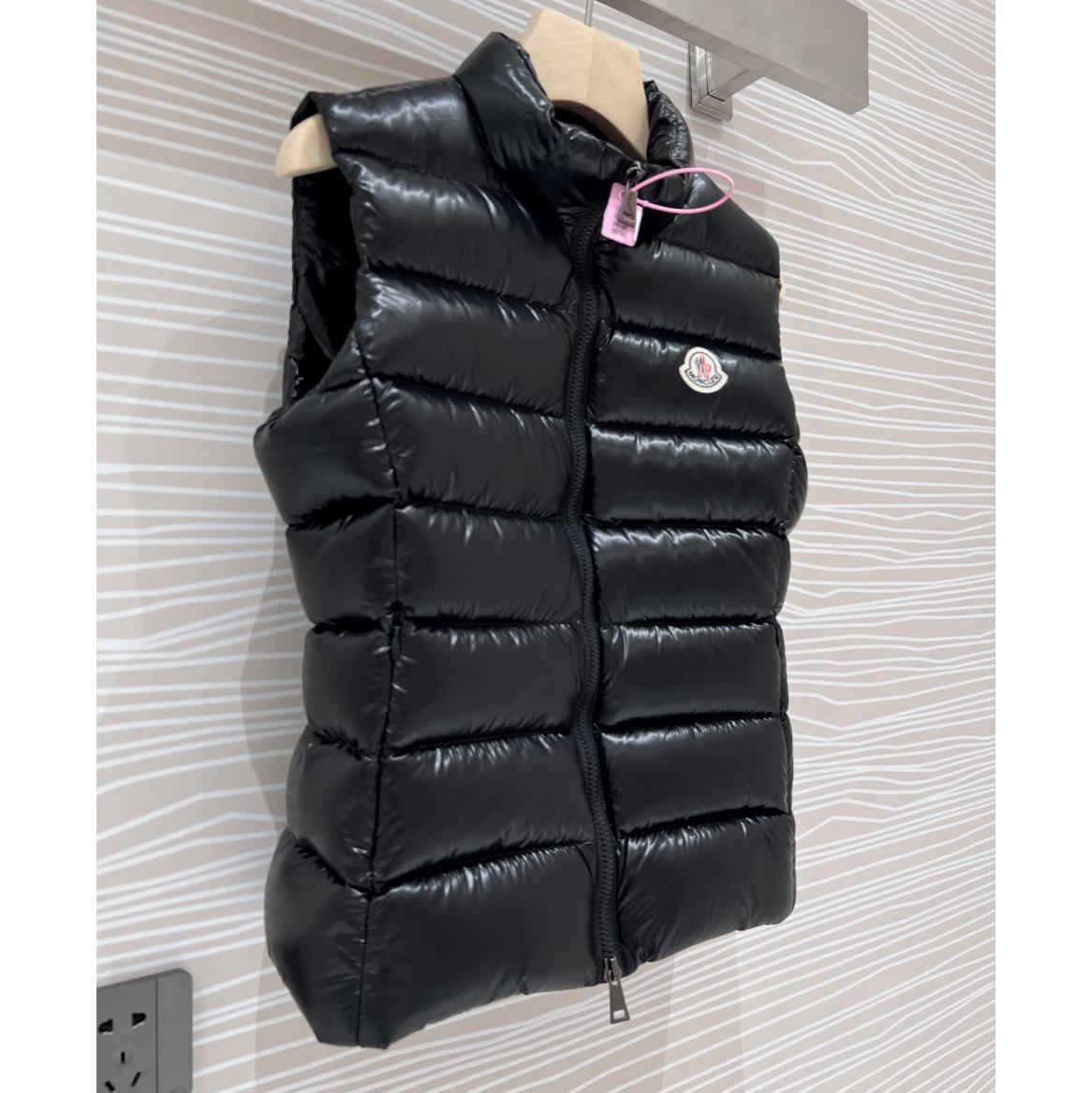 Moncler Ghany Down Vest - PerfectKickZ