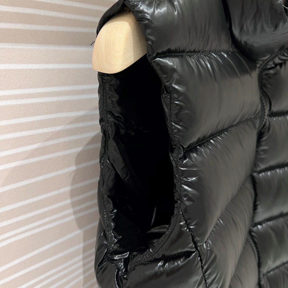 Moncler Ghany Down Vest - PerfectKickZ