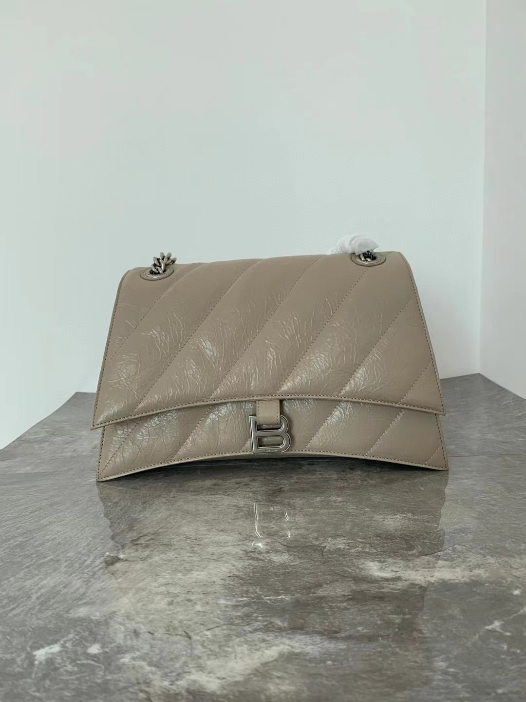 Balenciaga Shoulder Bag  (31-20-7cm) - PerfectKickZ