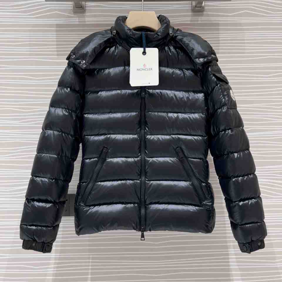 Moncler Bady Short Down Jacket - PerfectKickZ