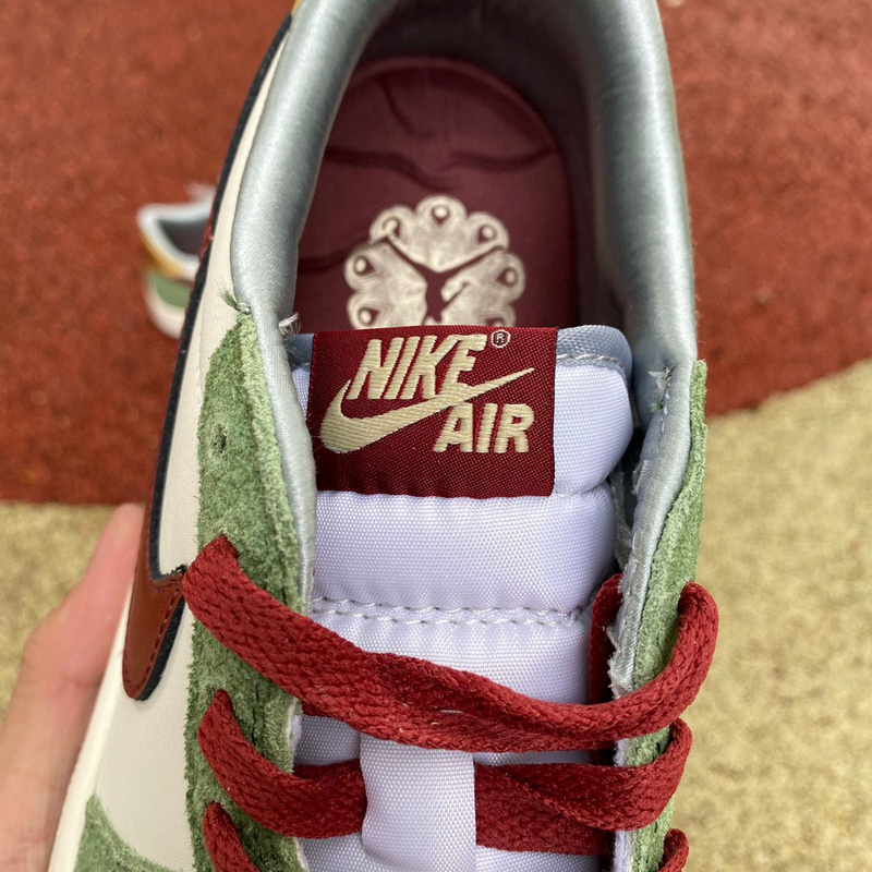 Air Jordan 1 Retro Low Sneaker     FN3727-100 - PerfectKickZ