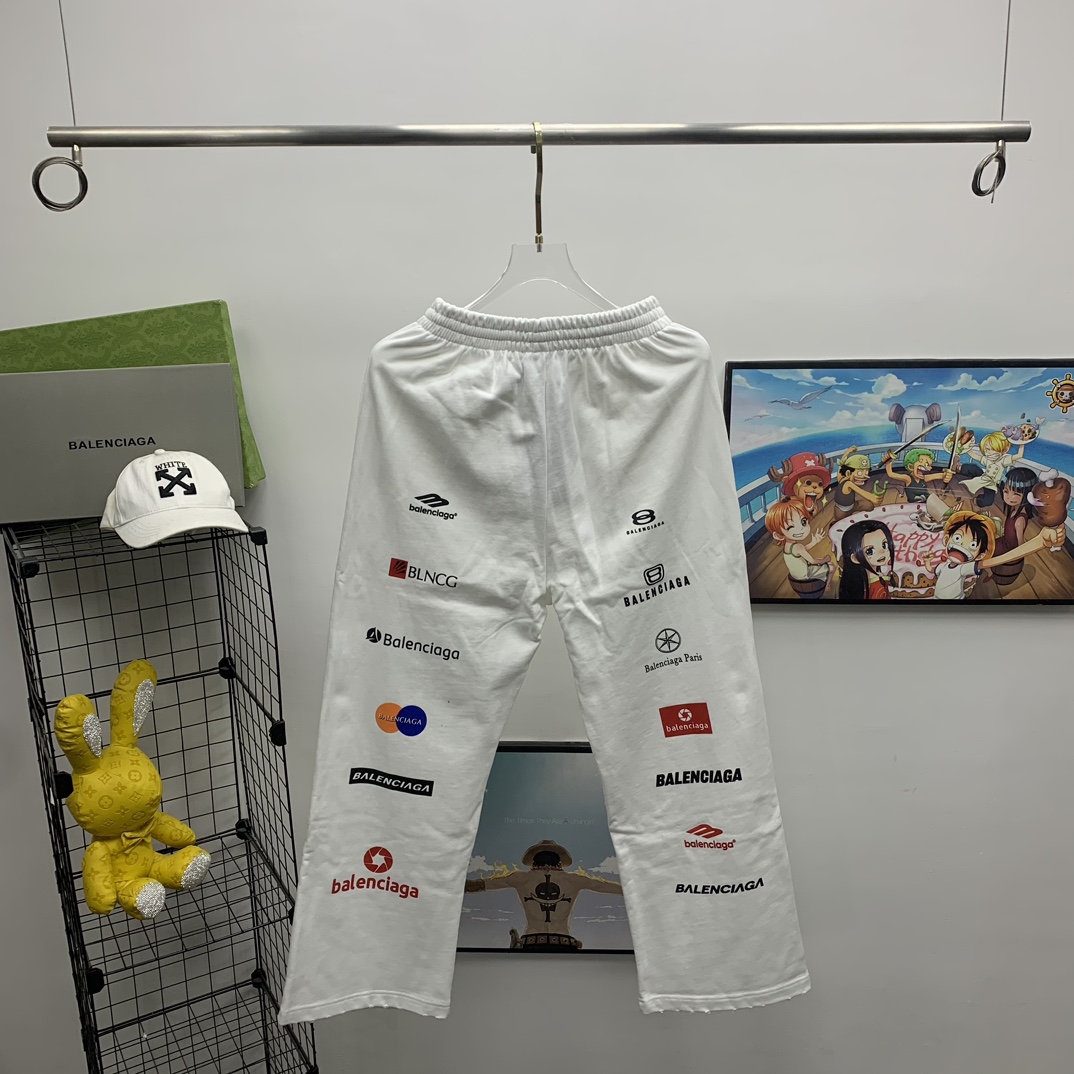 Balenciaga Top League Baggy Sweatpants In White - PerfectKickZ