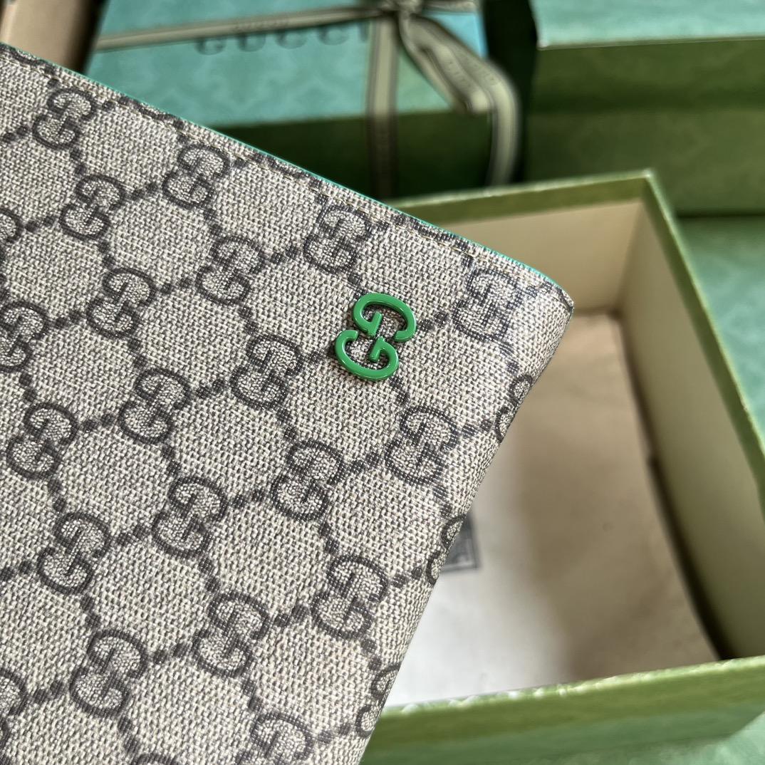 Gucci Pouch With GG Detail (18x 26x 6cm) - PerfectKickZ