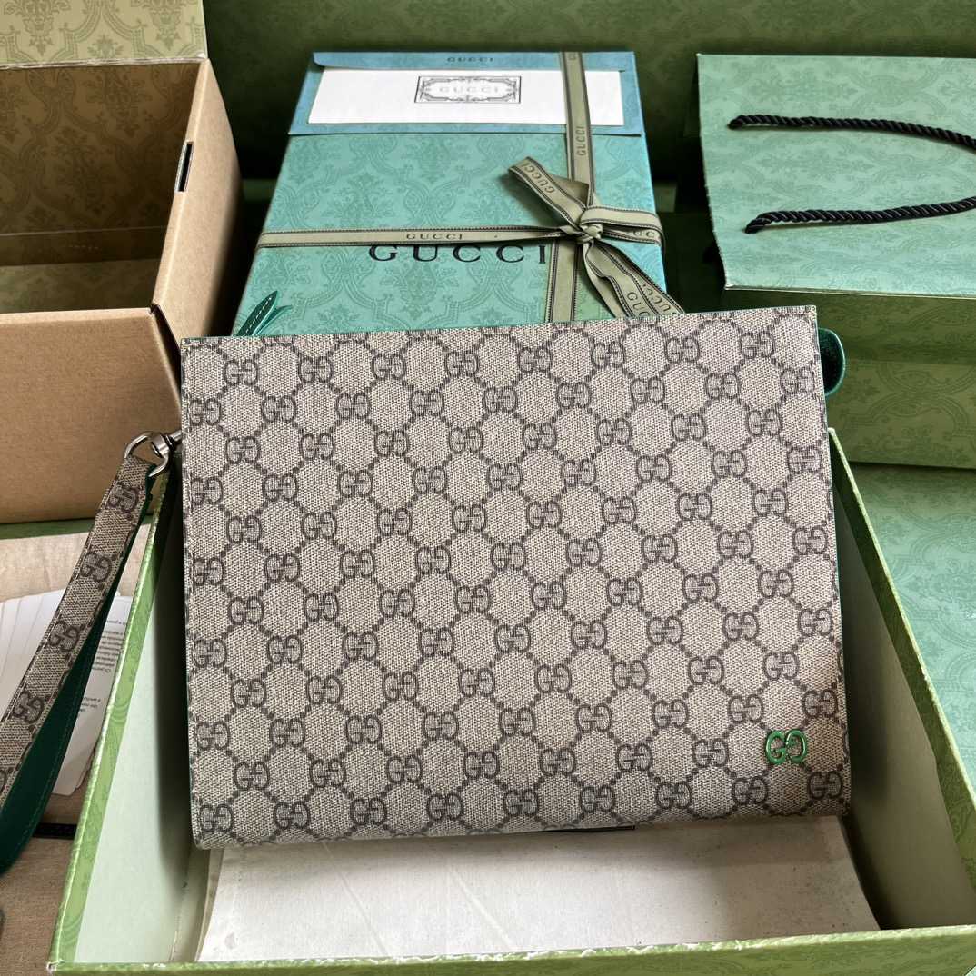 Gucci Pouch With GG Detail (18x 26x 6cm) - PerfectKickZ