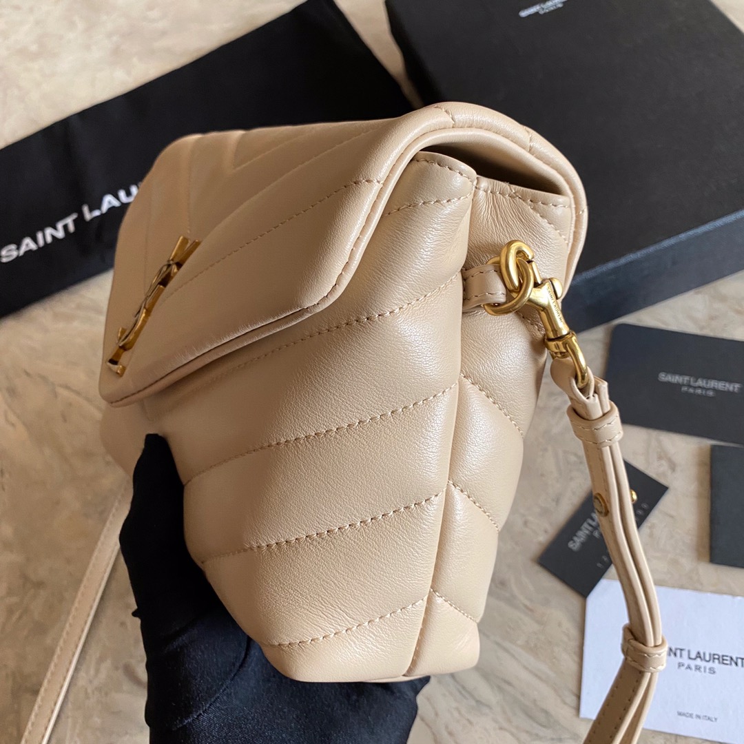 Saint Laurent Loulou Toy Strap Bag (20x7x15cm) - PerfectKickZ