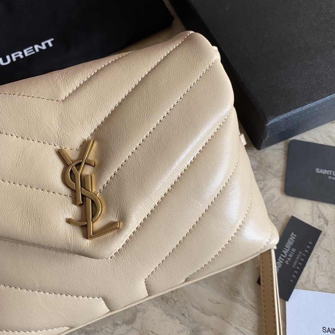 Saint Laurent Loulou Toy Strap Bag (20x7x15cm) - PerfectKickZ
