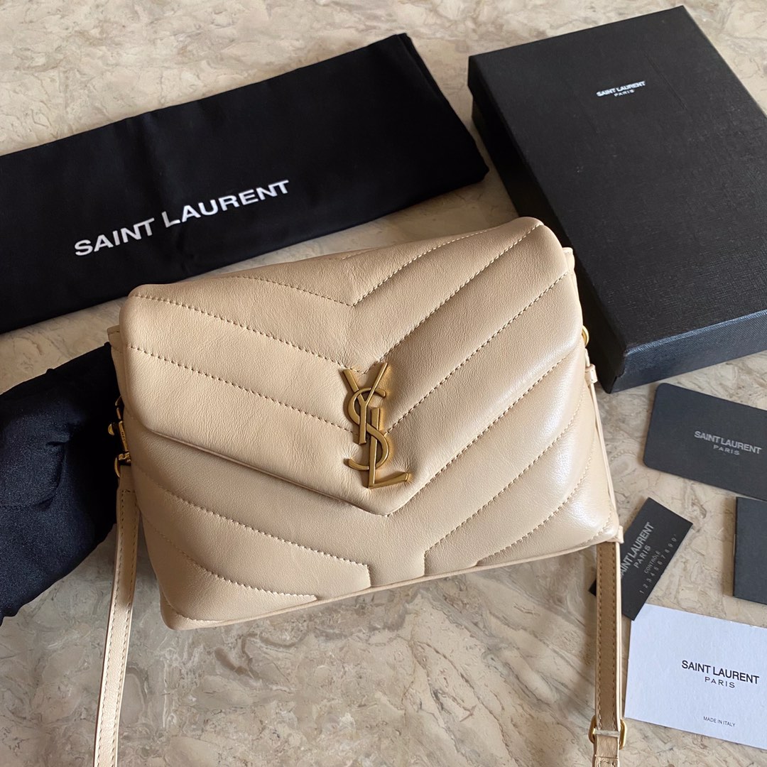 Saint Laurent Loulou Toy Strap Bag (20x7x15cm) - PerfectKickZ