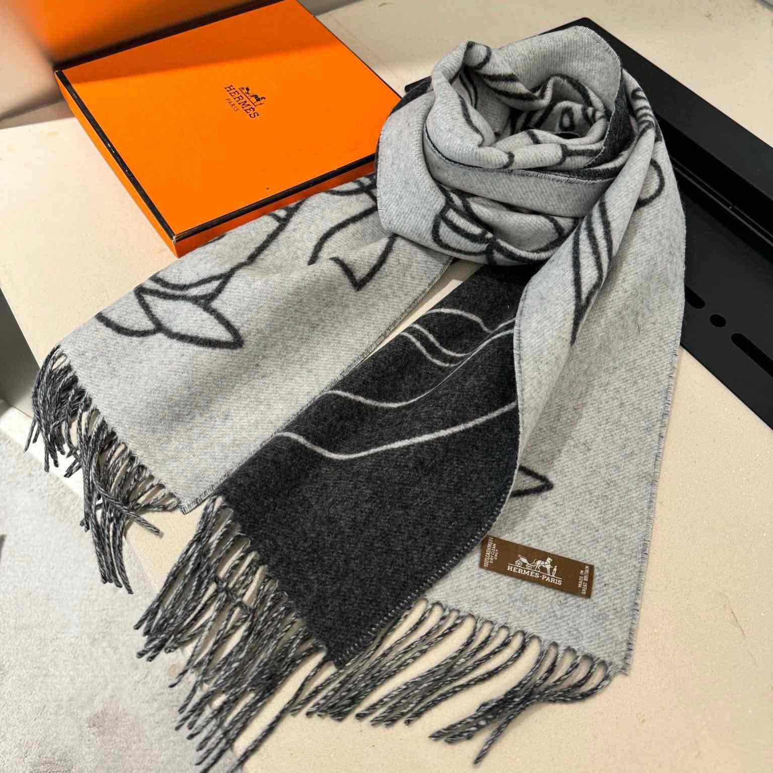 Hermes Casaque Entrelacs Equestres muffler  - PerfectKickZ