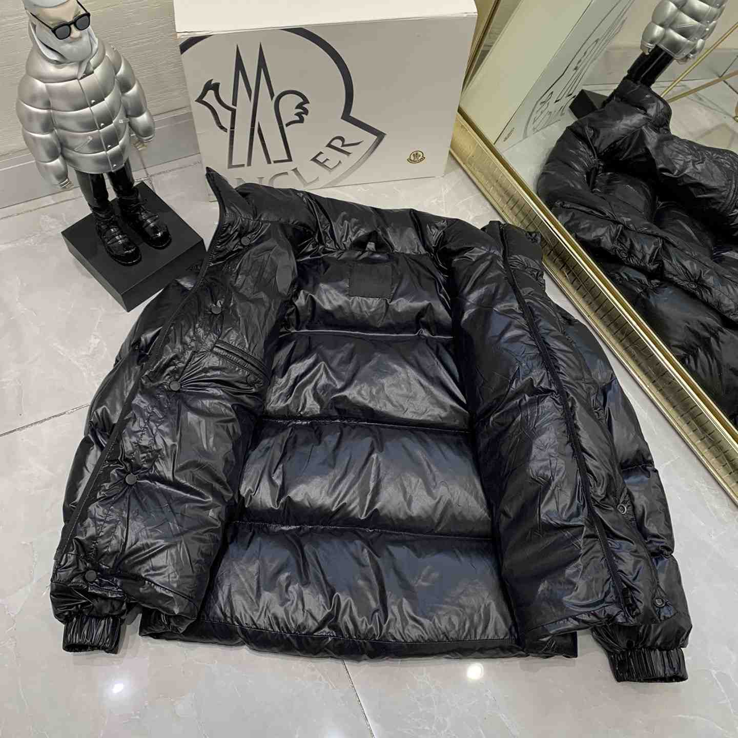 Moncler Misam short down jacket - PerfectKickZ