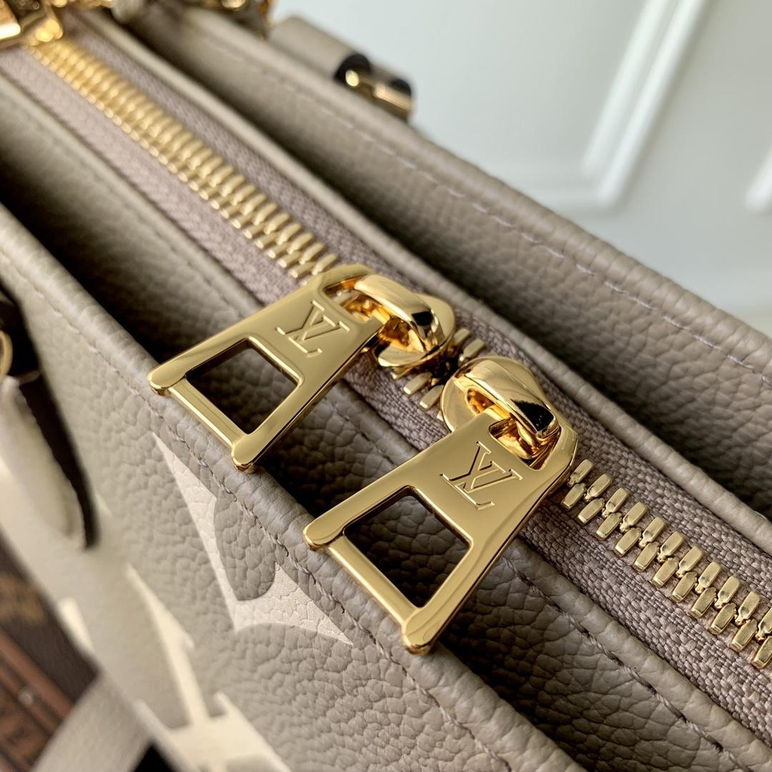 Louis Vuitton OnTheGo East West  (25-13-10 cm) M23641 - PerfectKickZ
