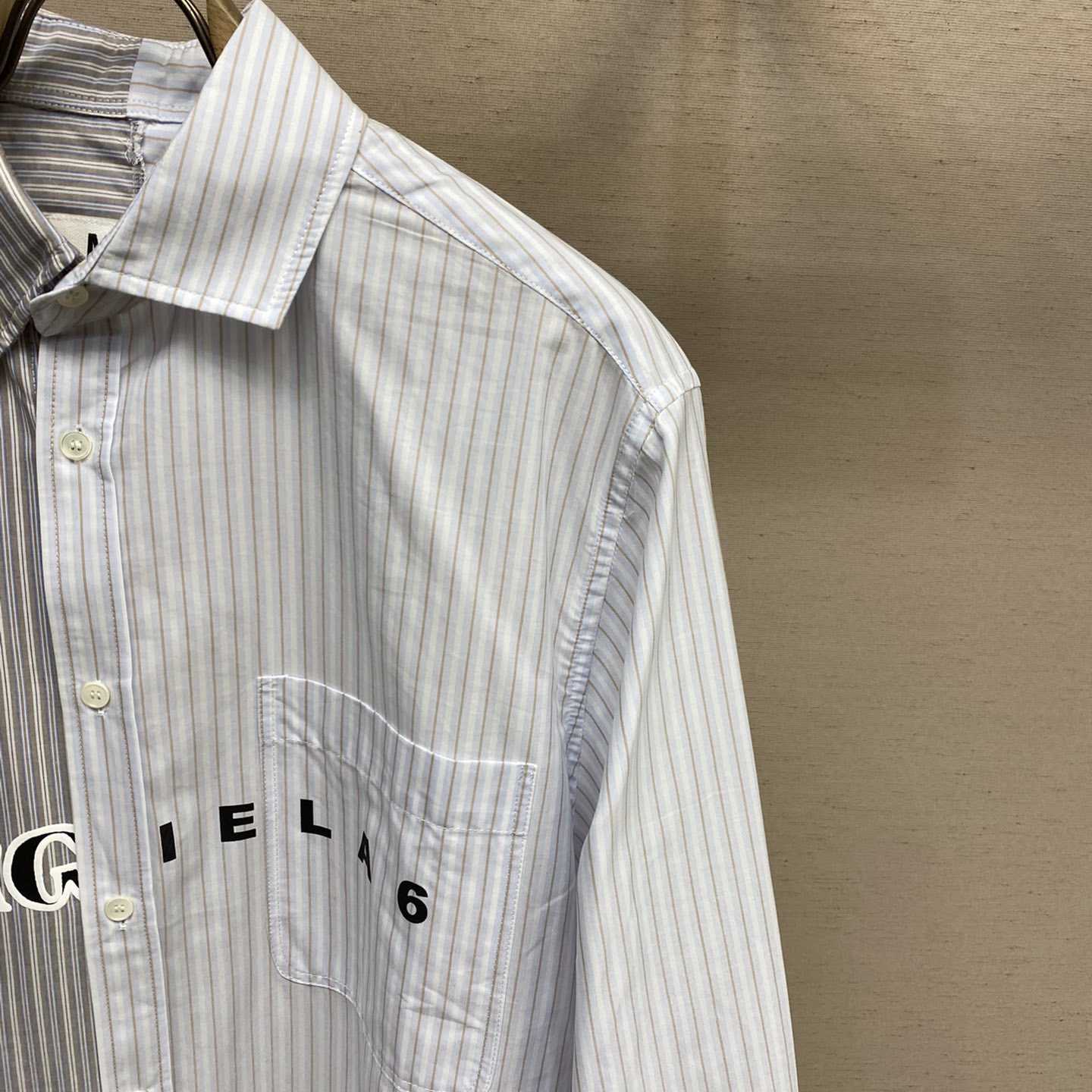 Maison Margiela Logo-print Asymmetric Shirt - PerfectKickZ