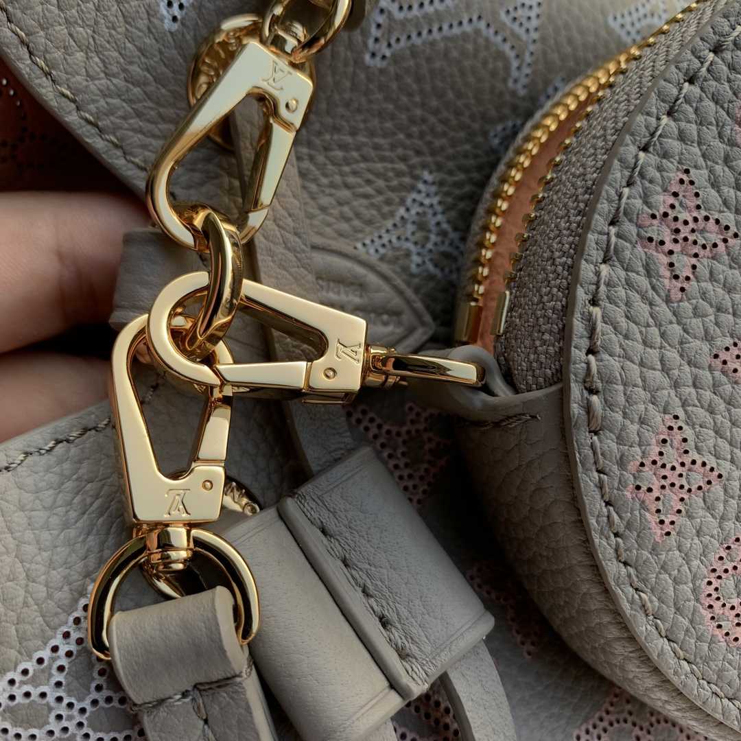 Louis Vuitton Bella (19×22×14cm)  M23388 - PerfectKickZ