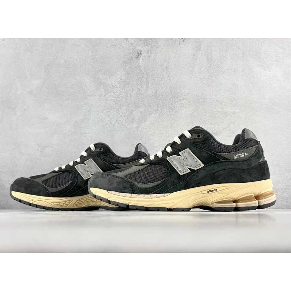 New Balance 2002R Sneakers    ML2002RHO - PerfectKickZ