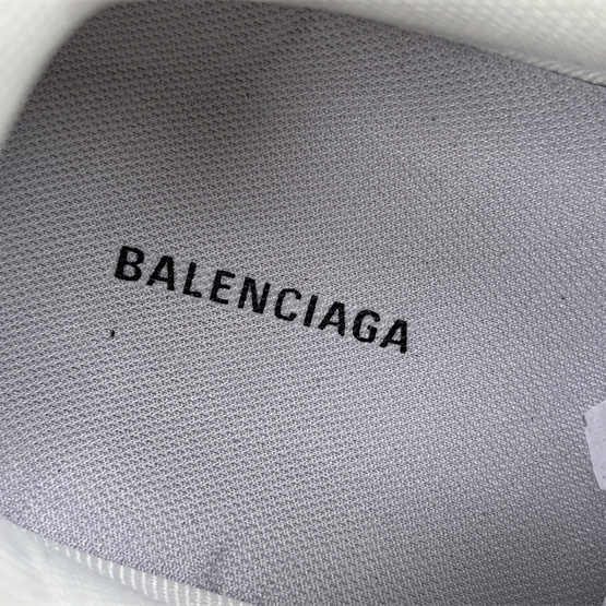 Balenciaga Cargo Sneaker  - PerfectKickZ