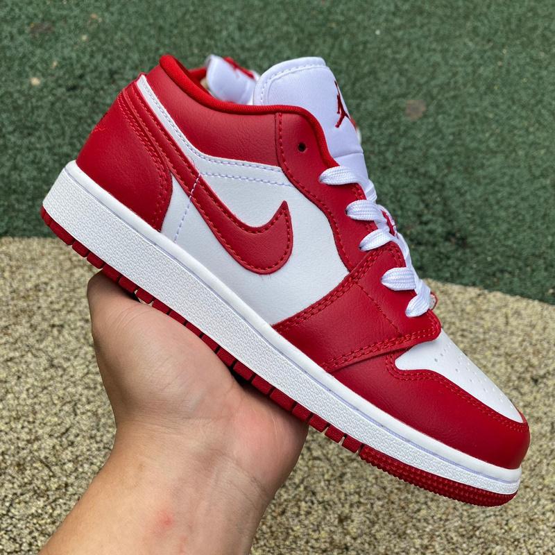 Air Jordan 1 Low Sneaker     553560-615 - PerfectKickZ