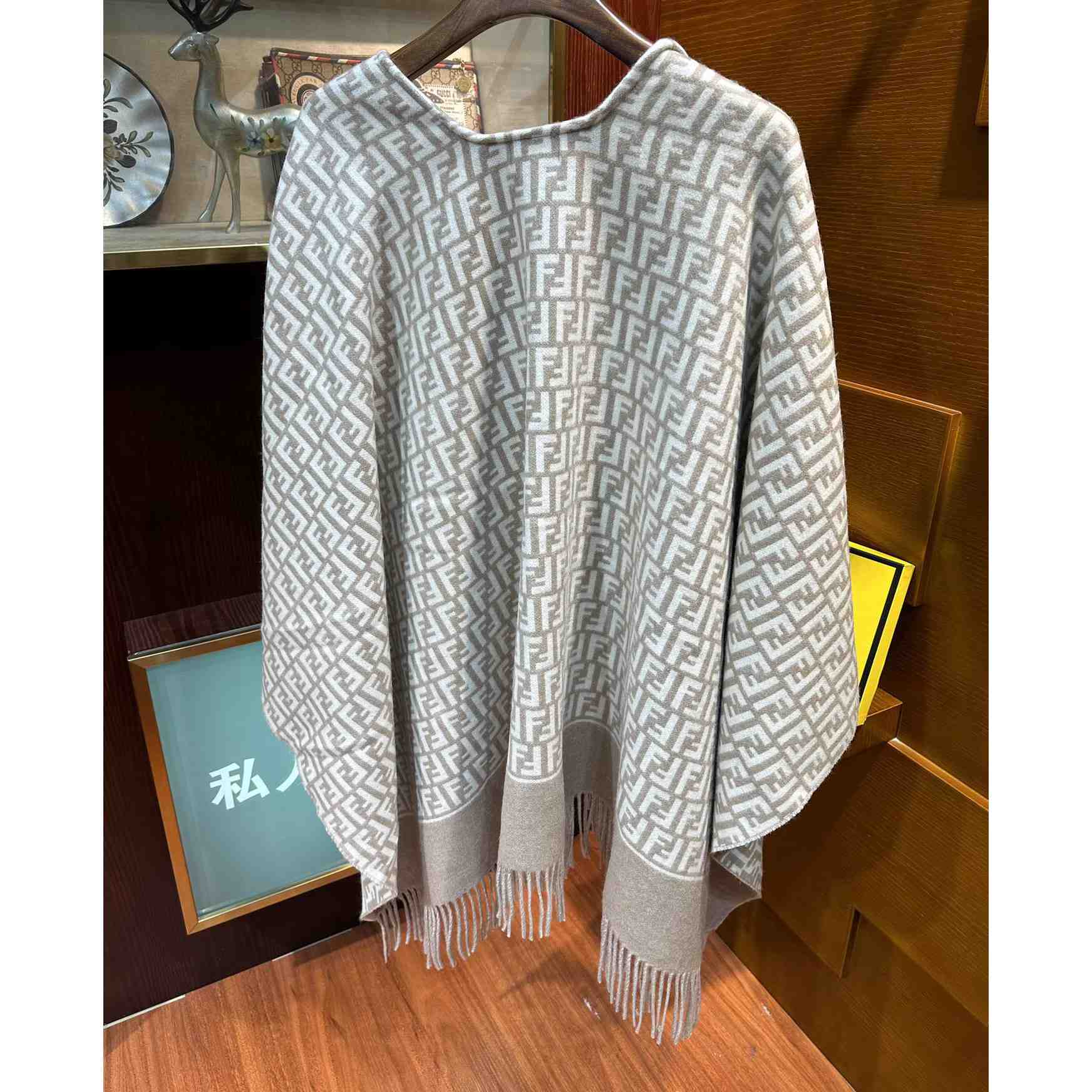 Fendi Beige Wool And Cashmere Poncho - PerfectKickZ