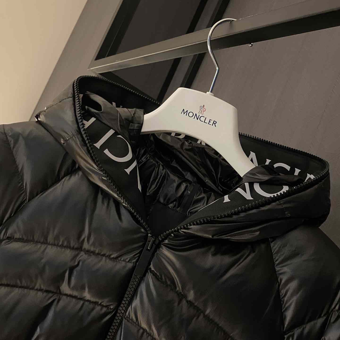 Moncler Tumen Long Down Jacket - 