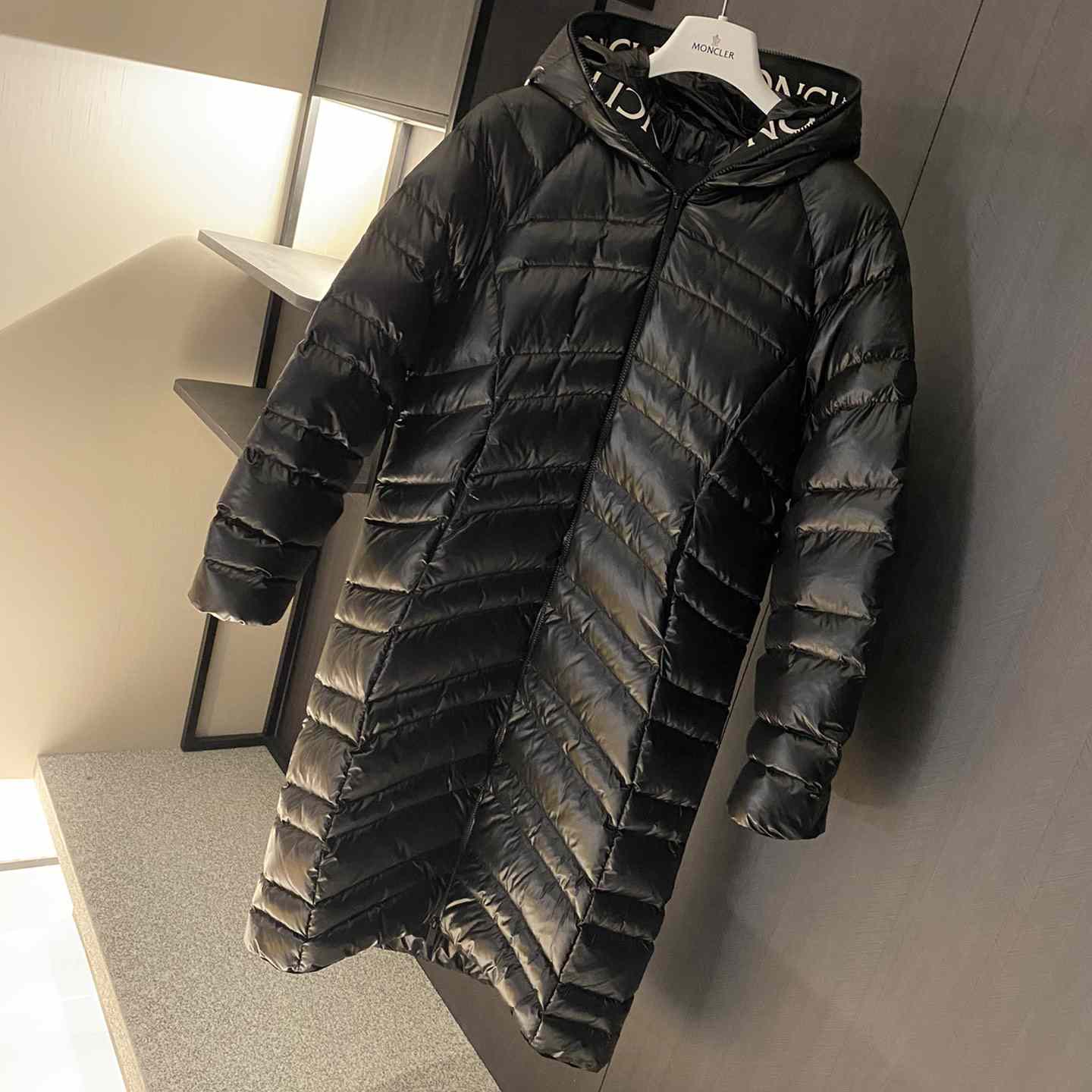 Moncler Tumen Long Down Jacket - 