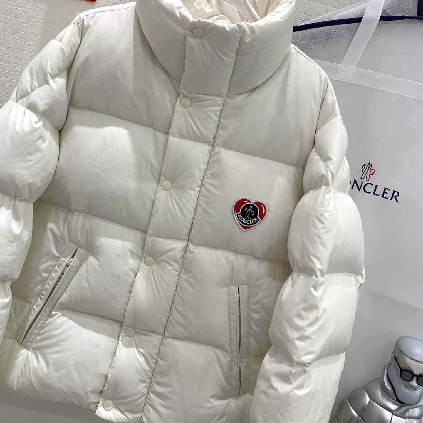 Moncler Misam short down jacket - PerfectKickZ