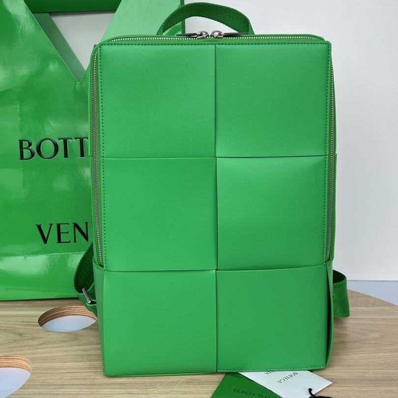Bottega Veneta Arco Backpack - PerfectKickZ