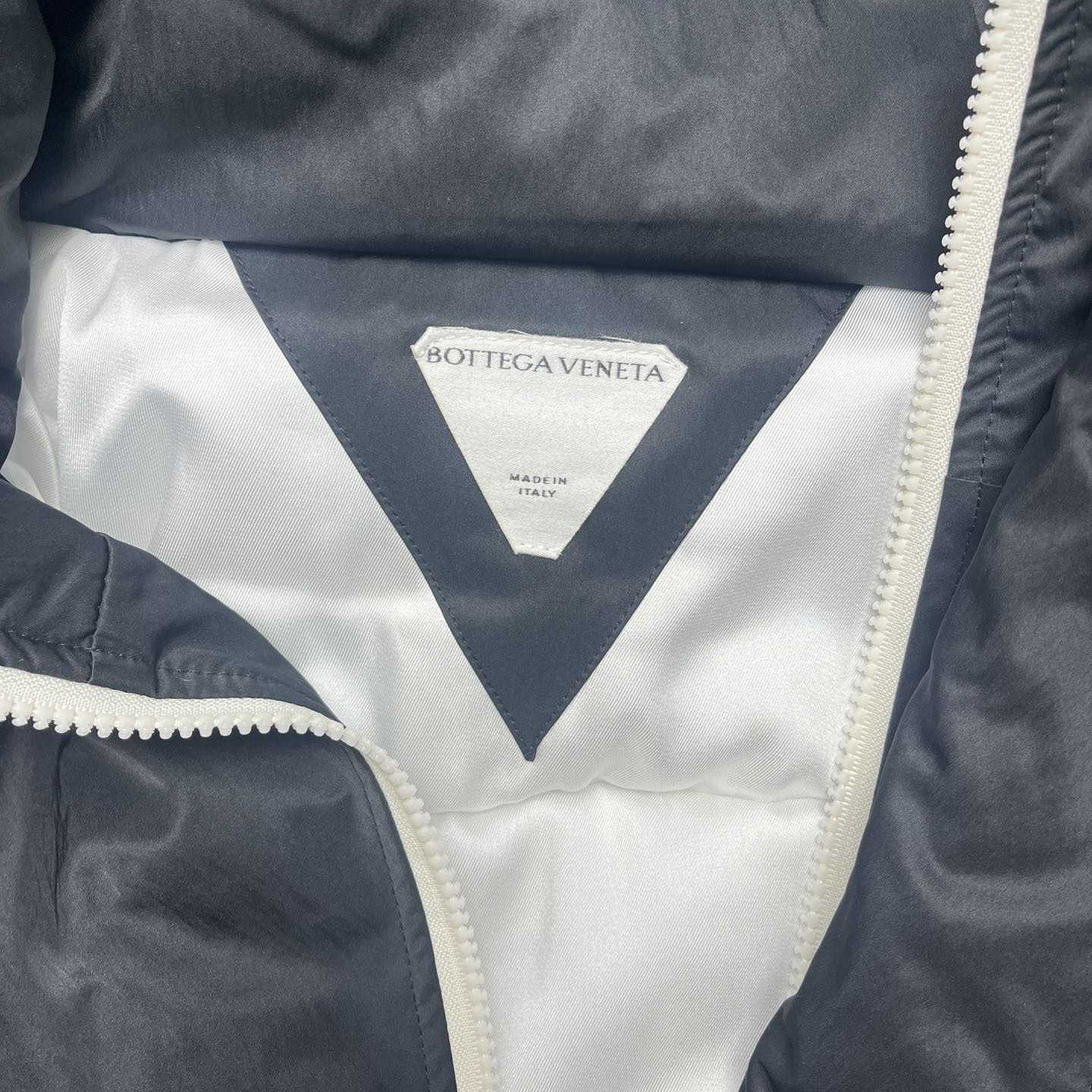 Bottega Veneta Tech Nylon Padded Jacket - PerfectKickZ