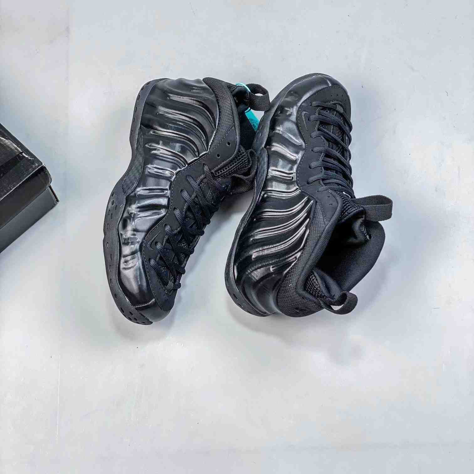 Nike Air Foamposite Pro Sneakers     jxd022a24 - PerfectKickZ