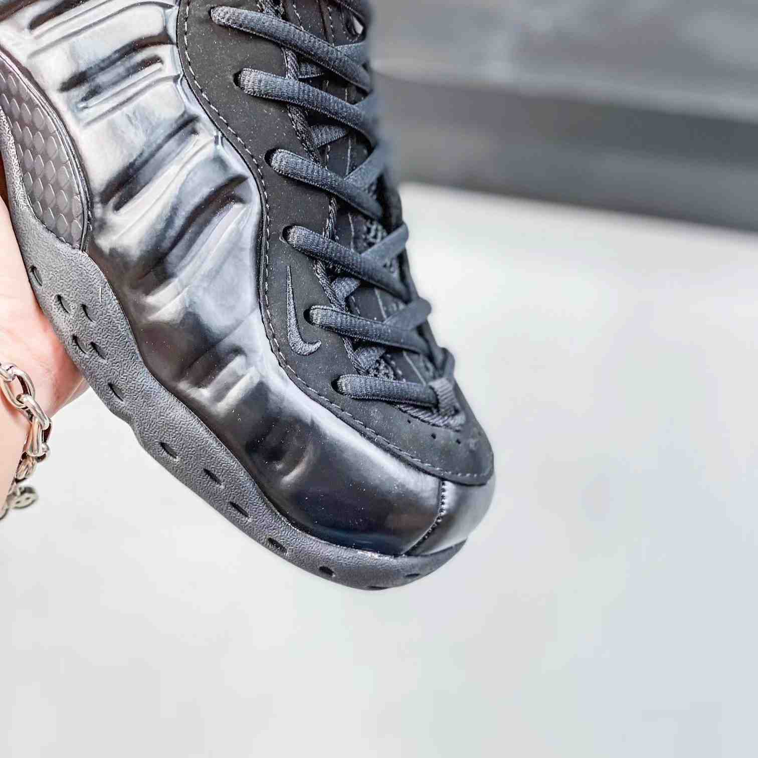 Nike Air Foamposite Pro Sneakers     jxd022a24 - 