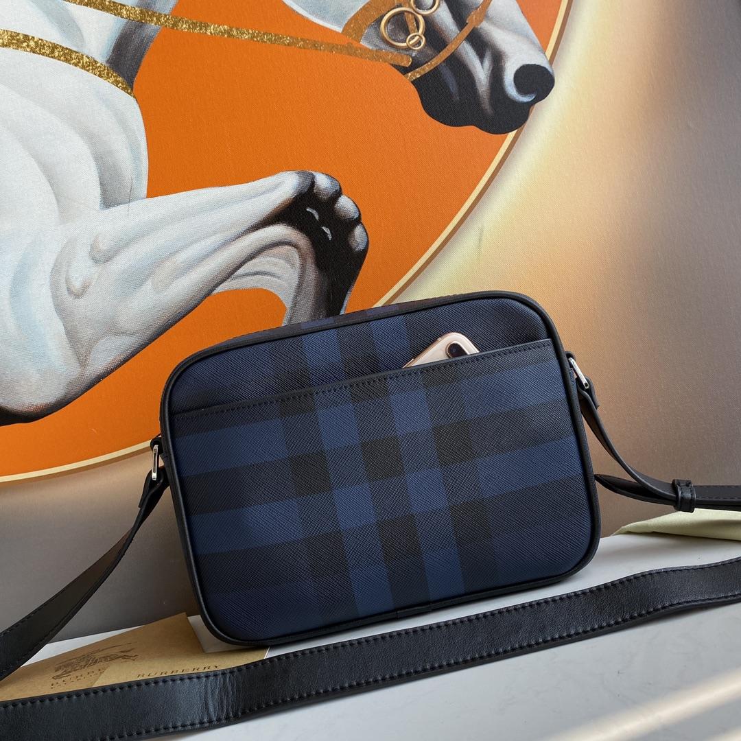 Burberry Leather Paddy Bag - PerfectKickZ