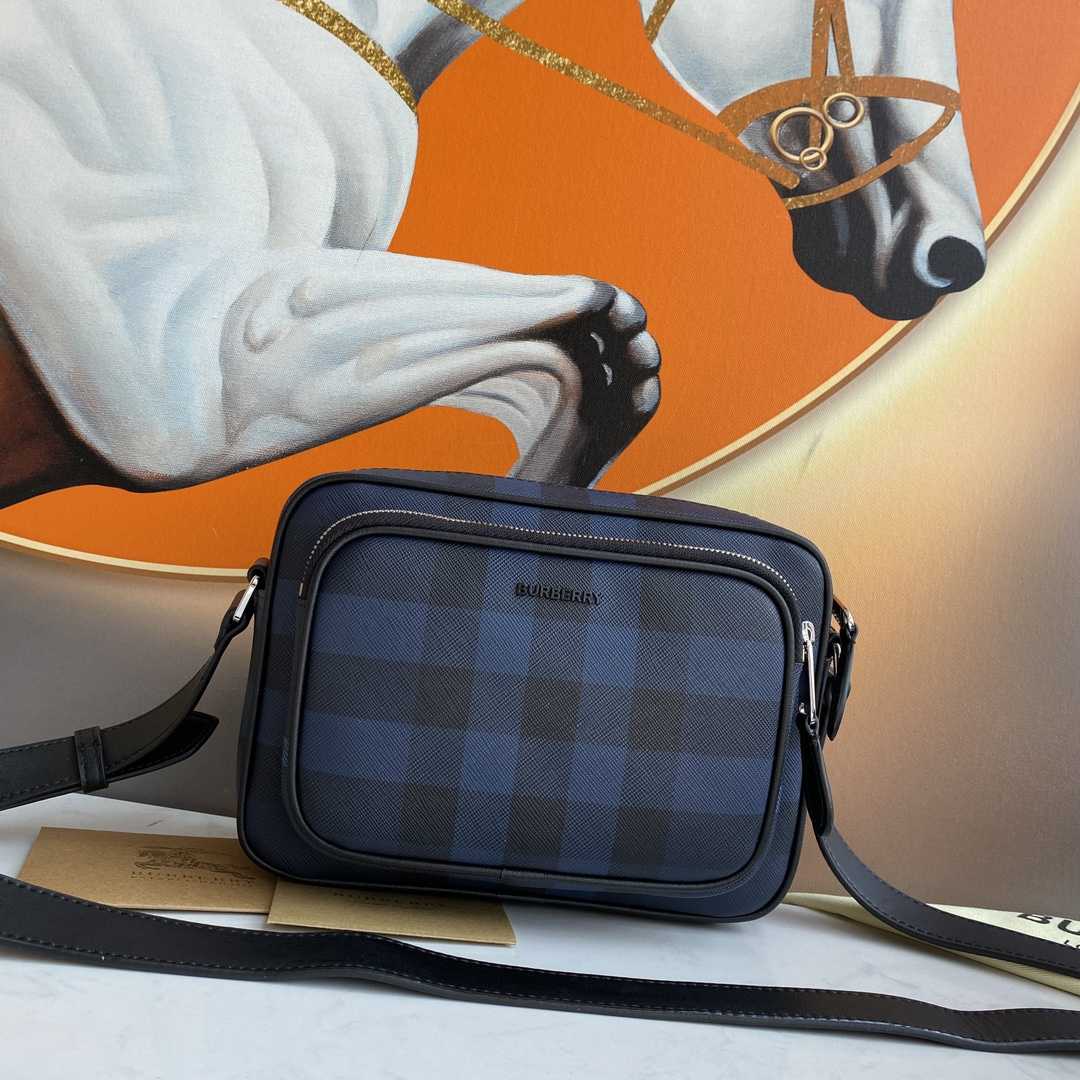Burberry Leather Paddy Bag - PerfectKickZ